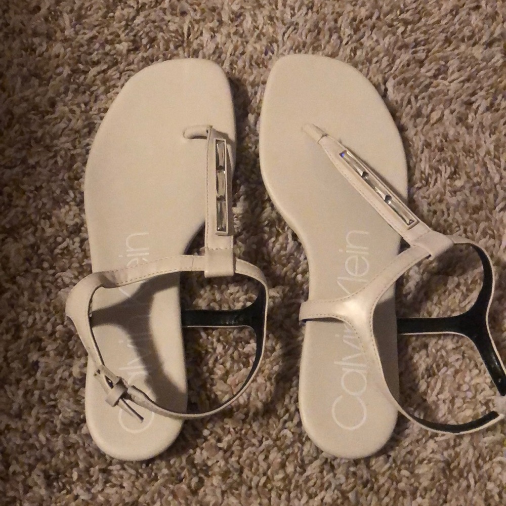 Size 8 worn once to big.